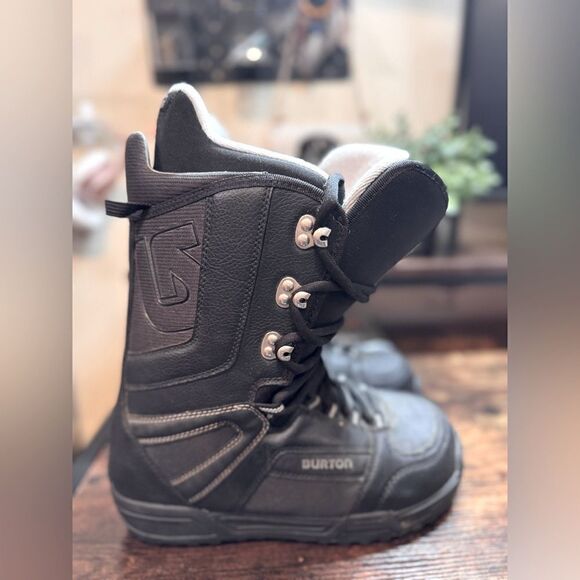 Burton Tribute Black Snowboard Boots Size 8 - Picture 1 of 11